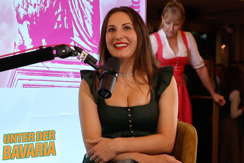 Nadja Blochberger, Wiesn-Kellnerin